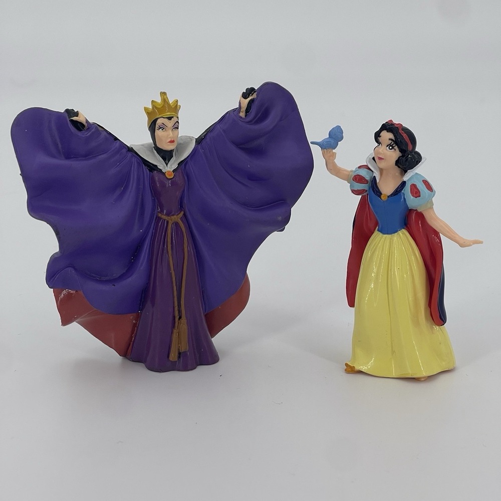 Disney Villain Snow White and the Seven Dwarfs Evil Queen PVC figure by Applause